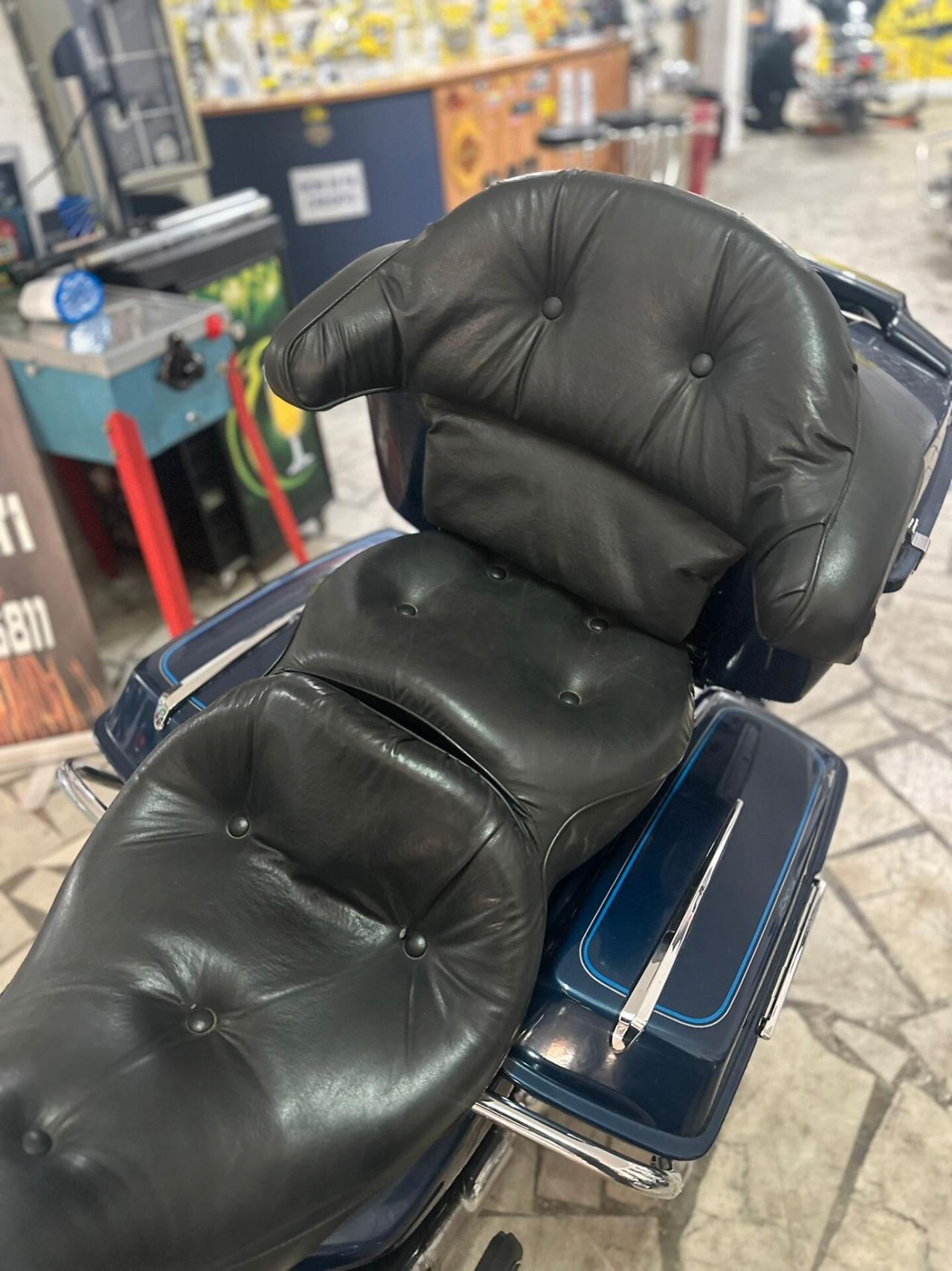 Harley-davidson FLHTC Classic Electra Glide