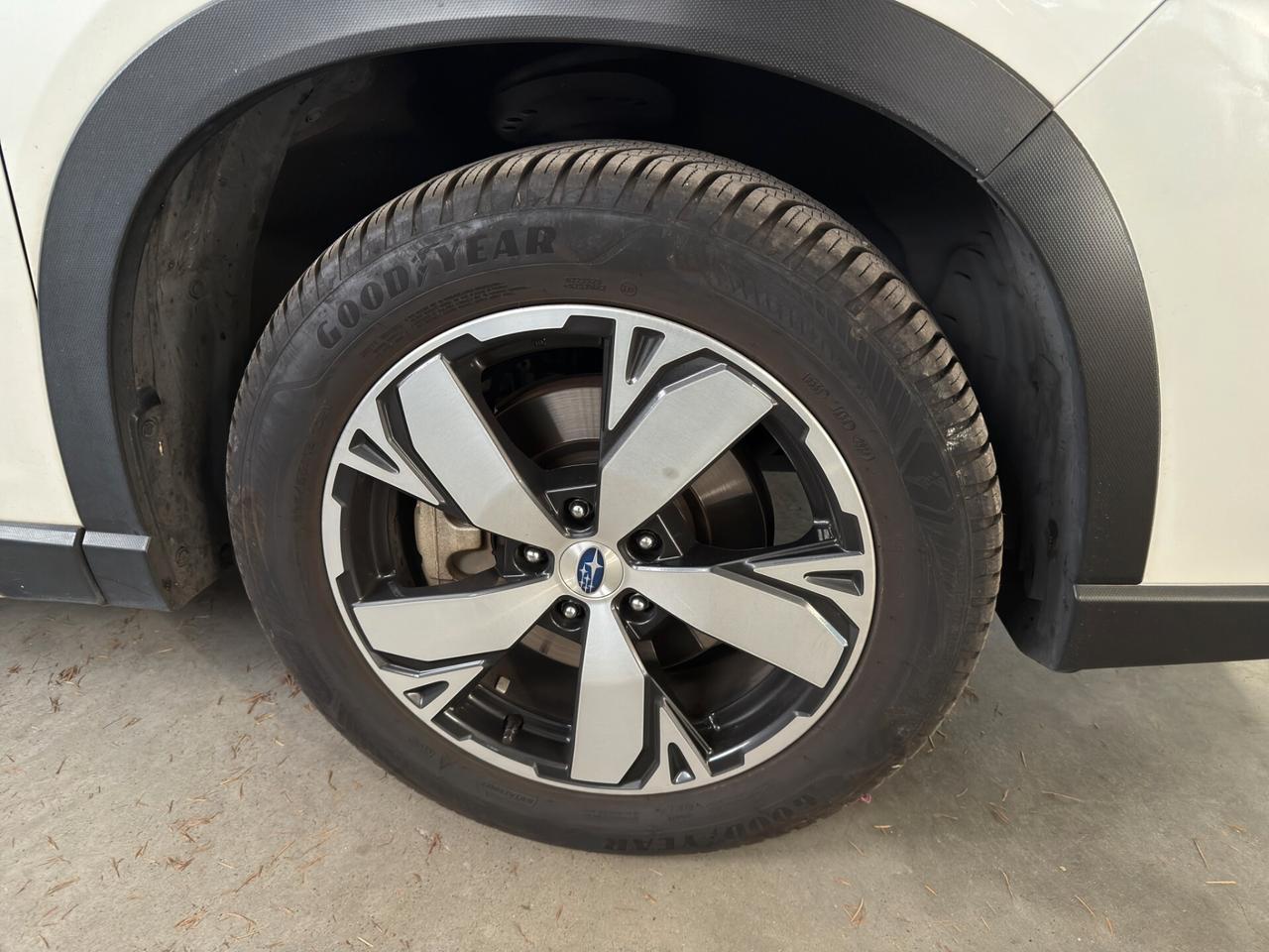 Subaru Forester 2.0 e-Boxer MHEV CVT Lineartronic Premium