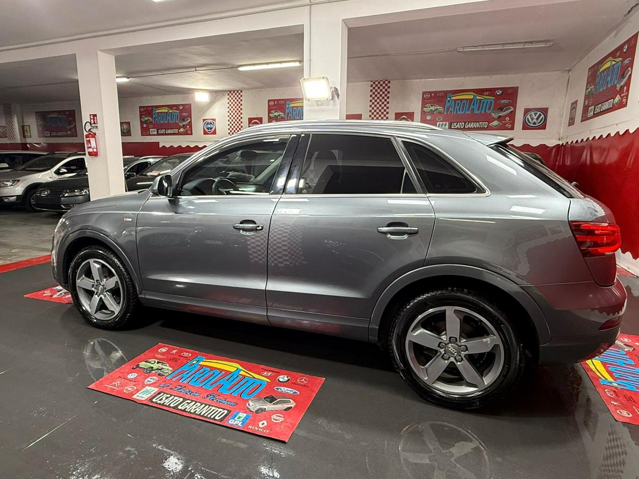 Audi Q3 2.0 TDI 140cv S-LINE - 2012