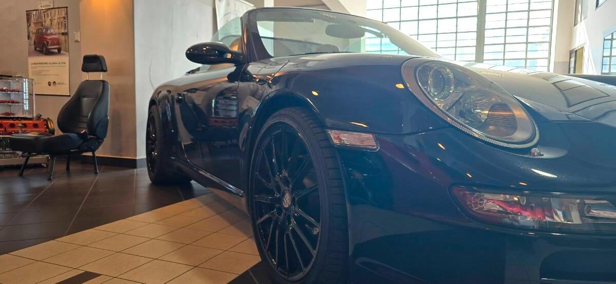 Porsche 997 997 carrera cabrio *Motore Nuovo*