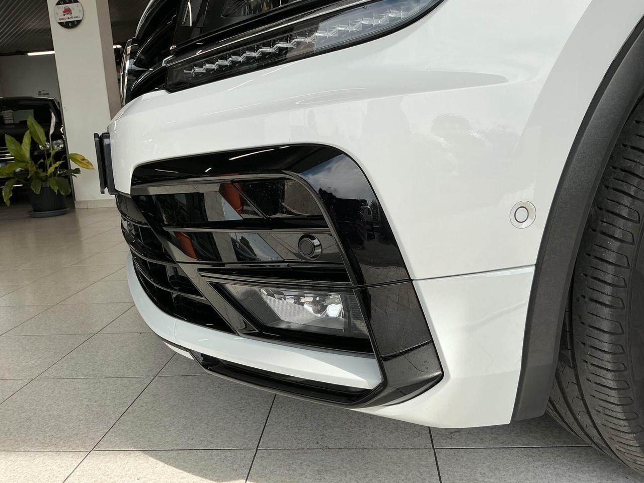 Volkswagen Tiguan 2.0 Diesel R-Line Cambio Automatico 4x4