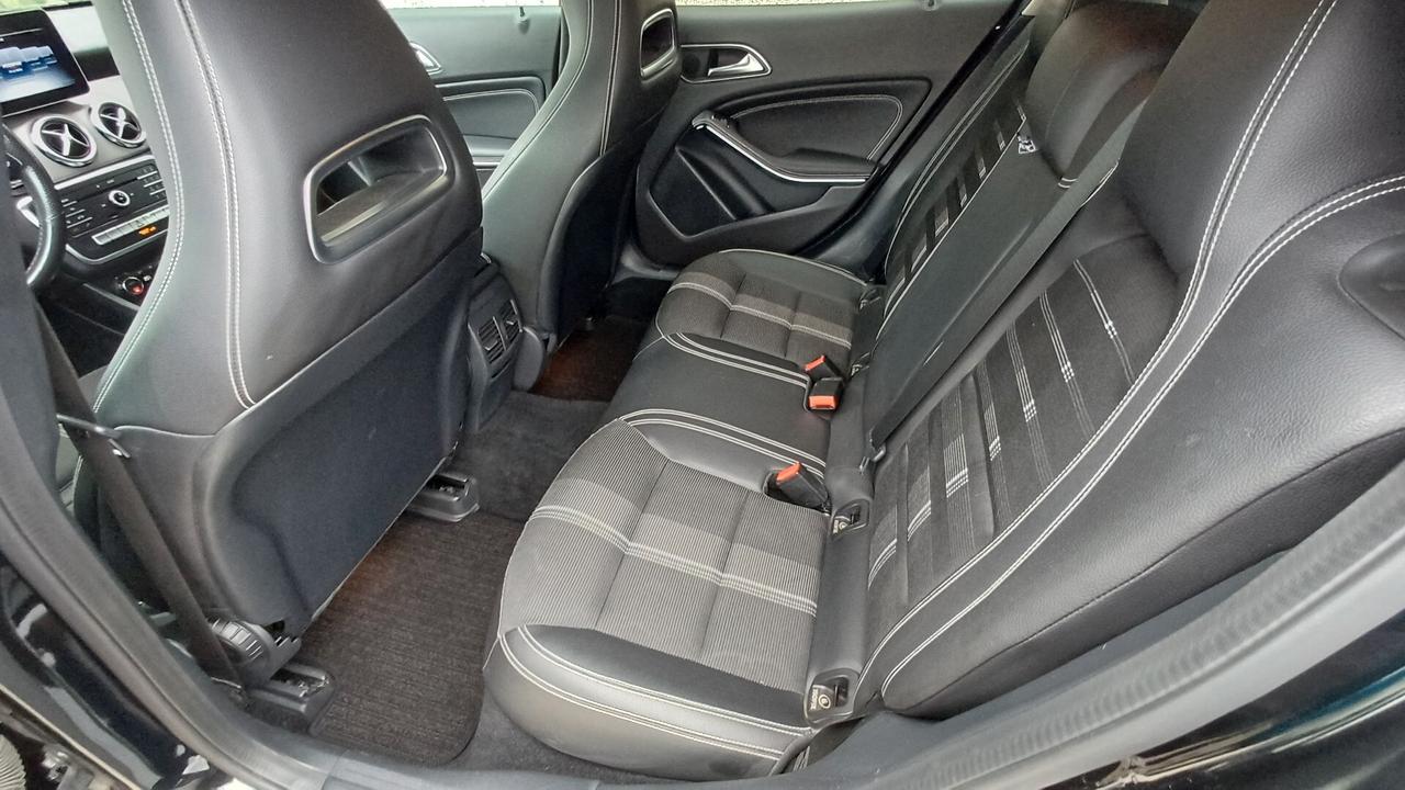 Mercedes-benz GLA 200 d Automatic 4Matic Sport