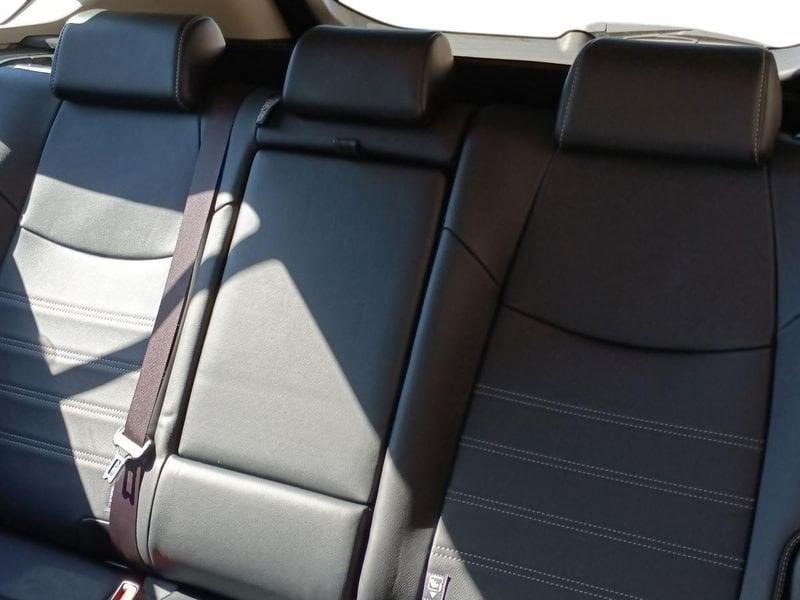 Toyota RAV4 2.5 HV 218cv E-CVT Lounge 2WD