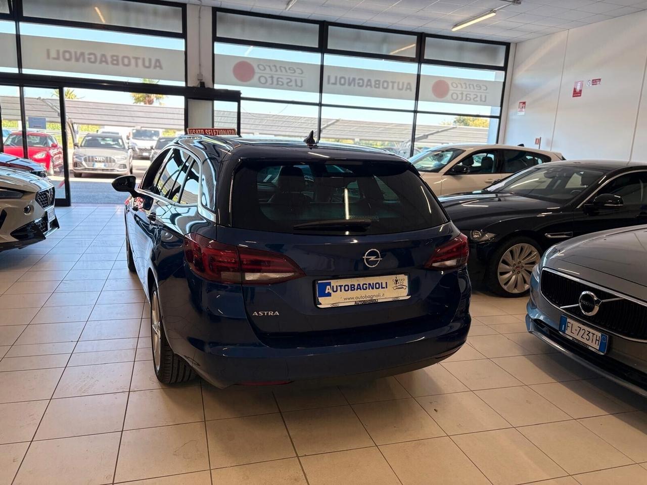 Opel Astra ST BUSINESS ELEGANCE 1.2 Turbo 6mt 45000 km