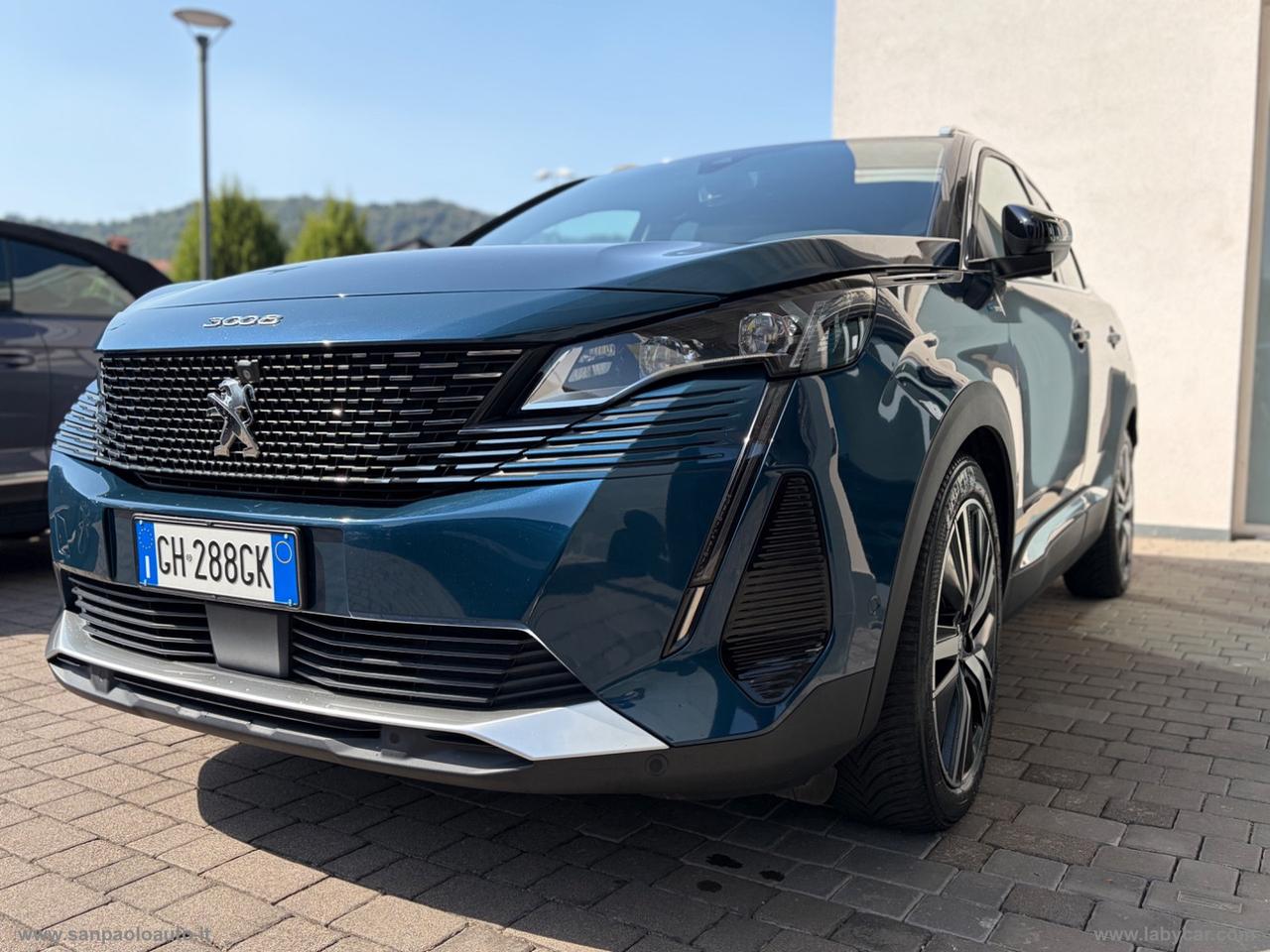 PEUGEOT 3008 Hybrid 225 e-EAT8 GT