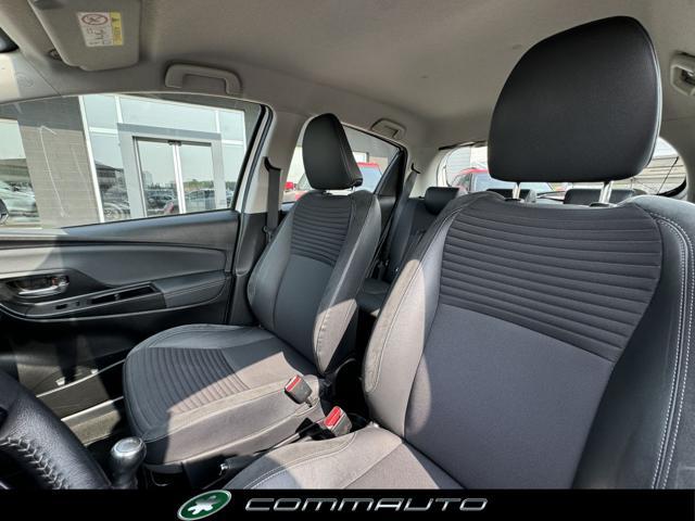 TOYOTA Yaris 1.0 5 porte Lounge