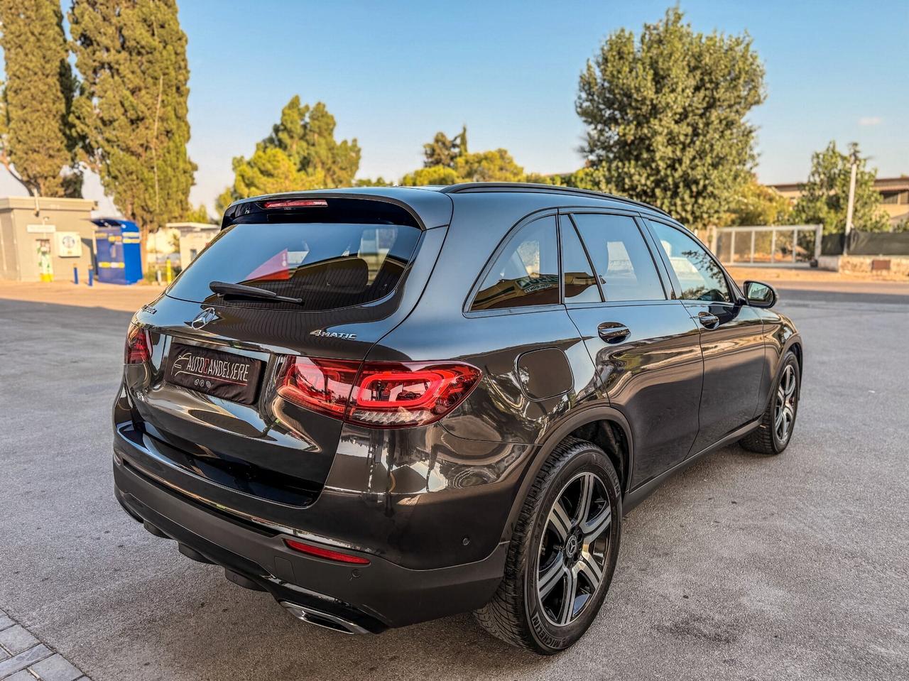 Mercedes-benz GLC 300 d 4Matic Sport TOTAL BLACK