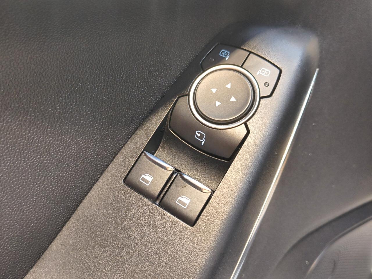 Ford Fiesta 1.0 Ecoboost 125 CV 5 porte Vignale