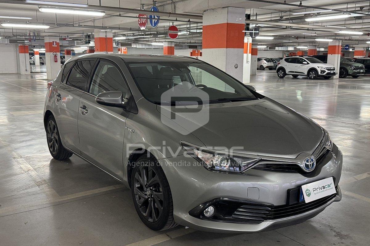 TOYOTA Auris 1.8 Hybrid Lounge