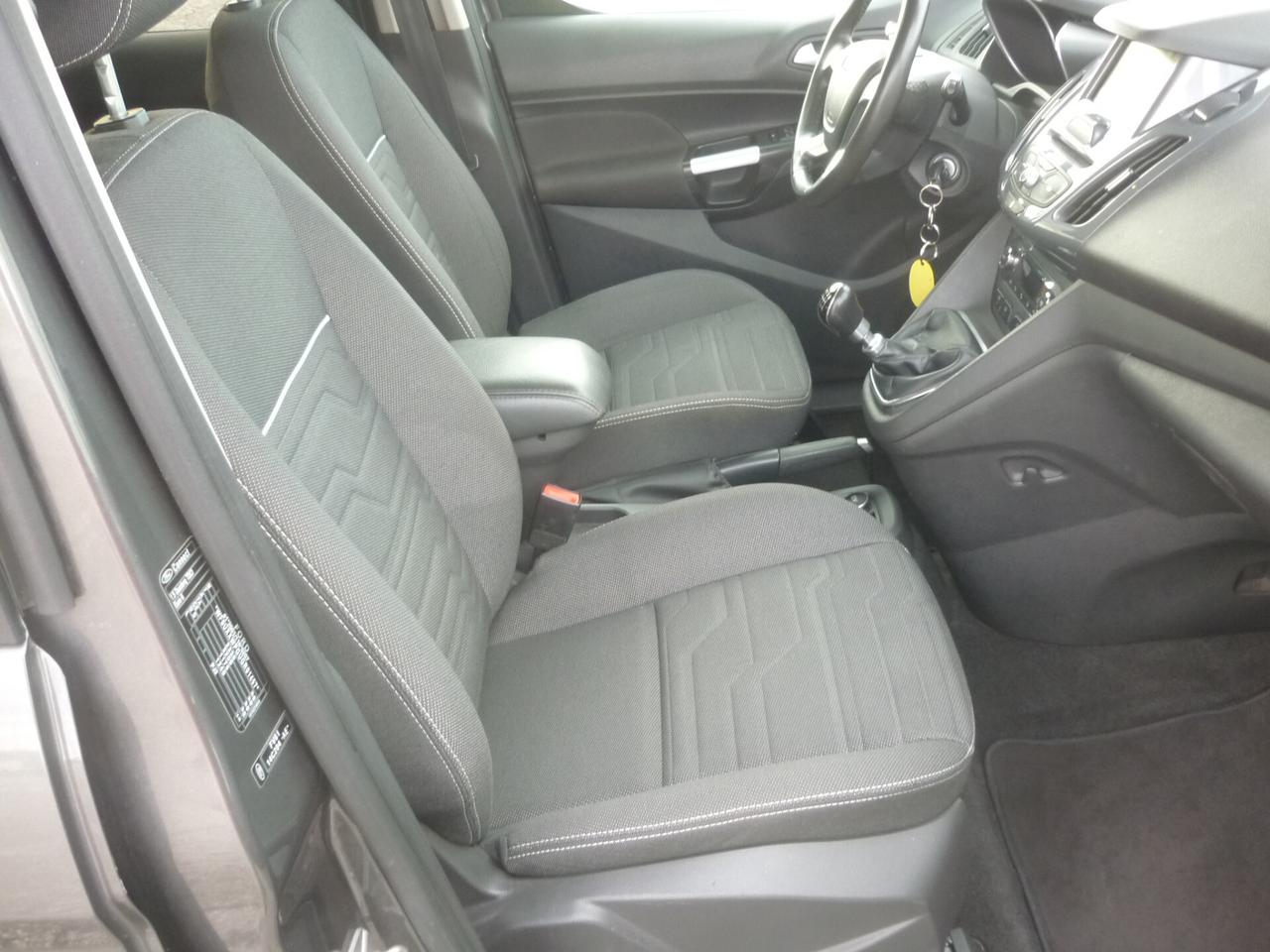 Ford Tourneo Connect7 1.5 TDCi 120 CV Titanium