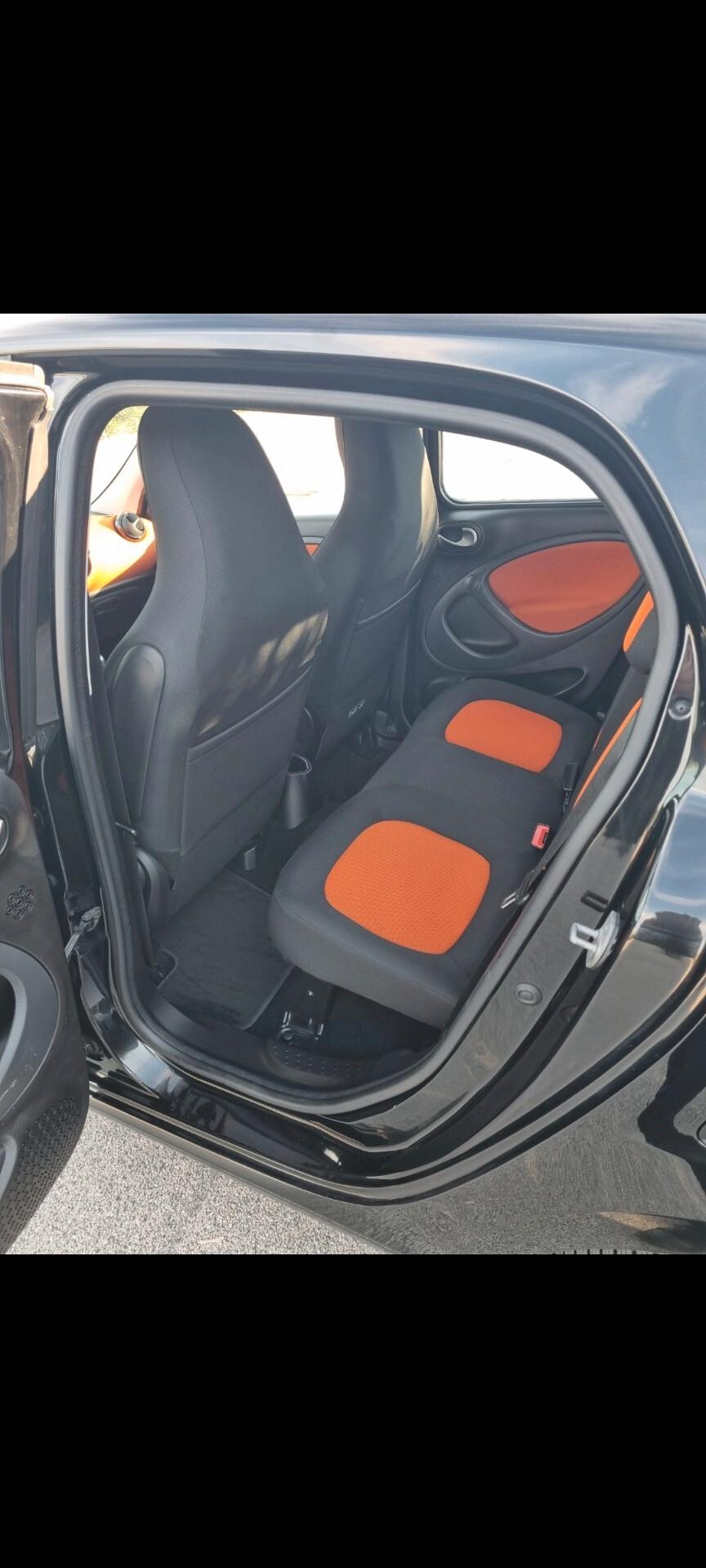 Smart ForFour 453 km 118 mila