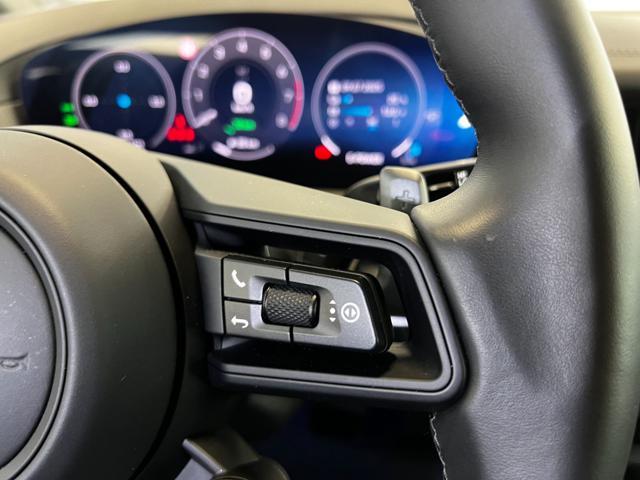 PORSCHE Cayenne 3.0 V6 E-Hybrid / TETTO PANORAMICO / GANCIO / 360°