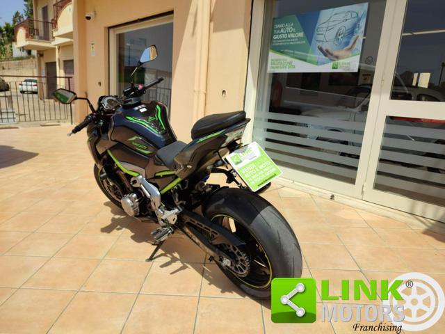 KAWASAKI Z 900 PERFOMANCE