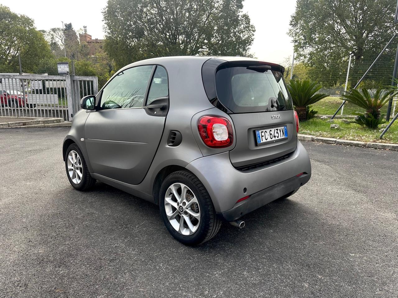 Smart ForTwo 70 1.0 twinamic Passion Matt UNIPRO Grau Permute Rate Garantita
