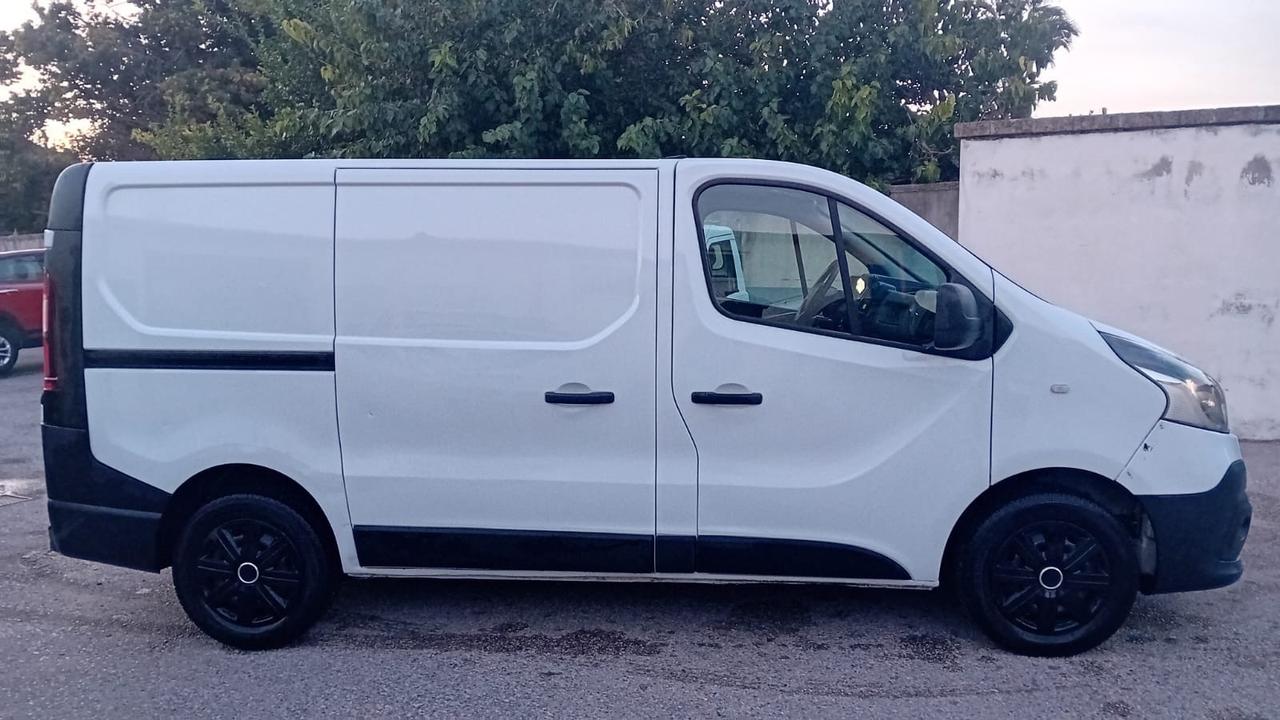 Renault trafic/cargo 1.6 dci-3P-2016