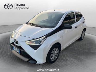 Toyota Aygo Connect 1.0 VVT-i 72CV 5 porte x-business light