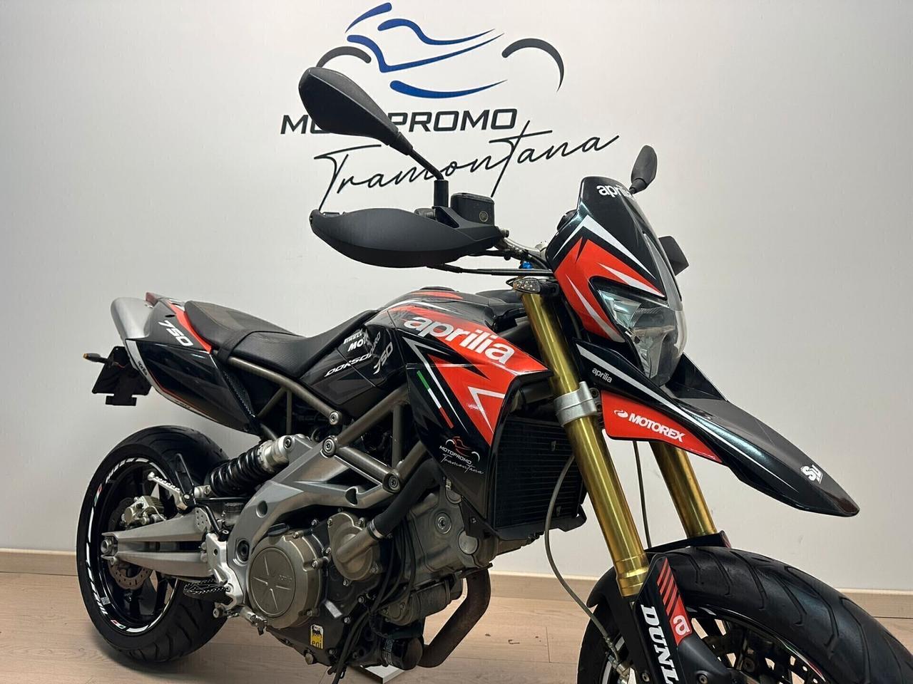 APRILIA DORSODURO 750 FACTORY 2011 DA 99€ AL MESE