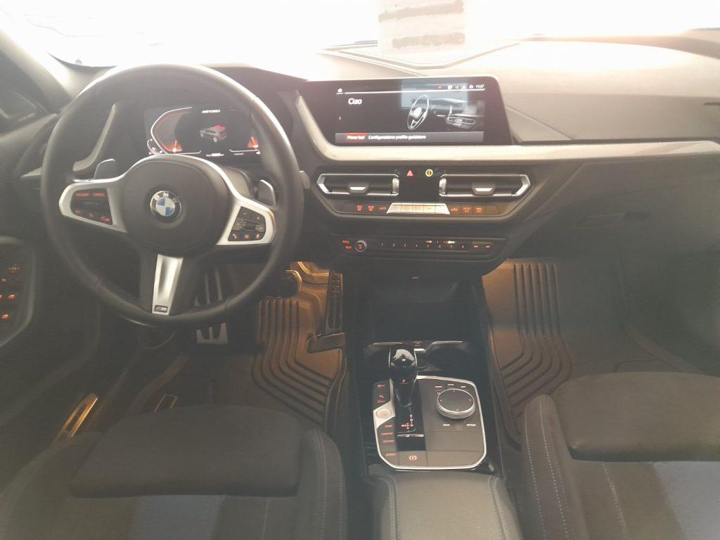 BMW Serie 1 (F40) M 135i xDrive