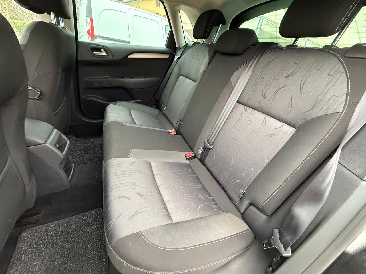 Citroen C4 1.6 vti 120 CV 5P