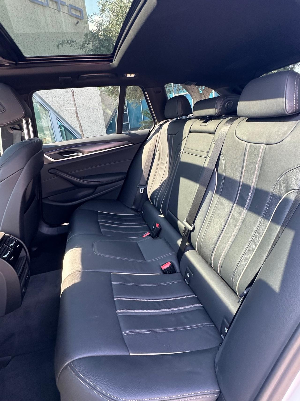 BMW 520 d xdrive Msport possibilità noleggio no scoring