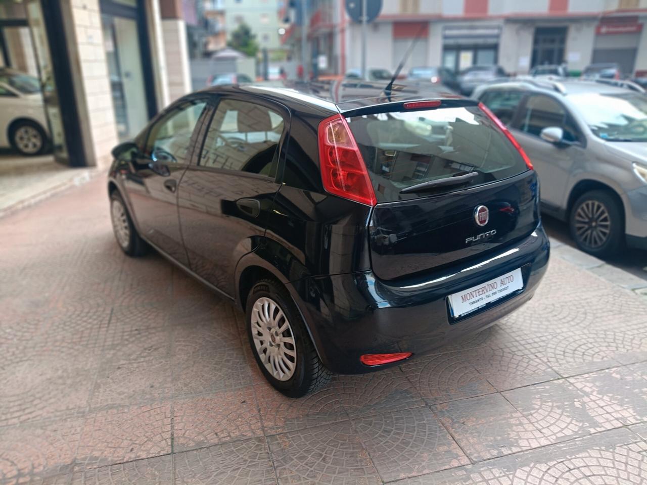 FIAT PUNTO 1.4 GPL-NEOPATENTATI-(10/2015)-Euro5699