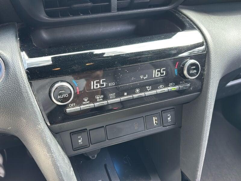 Toyota Yaris Cross 1.5H (116 CV) E-CVT Adventure