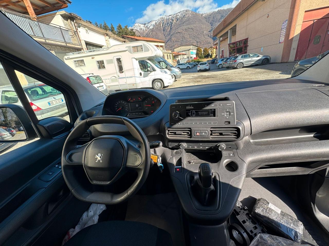 Peugeot Partner BlueHDi 100 S&S PL Furgone Pro