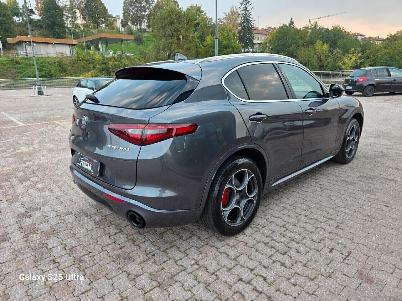 Alfaromeo Stelvio cv210 Q4 ritiro usato/scambio