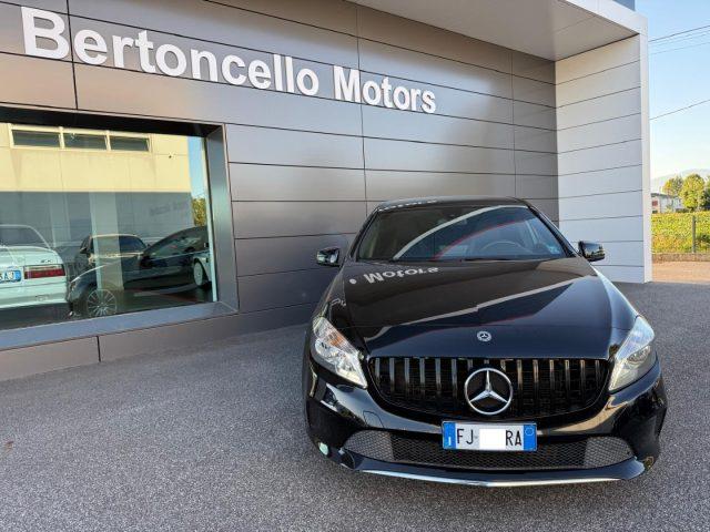 MERCEDES-BENZ A 180 1.5 109cv d Automatic Sport AMG KIT LED-PELLE-NAVI