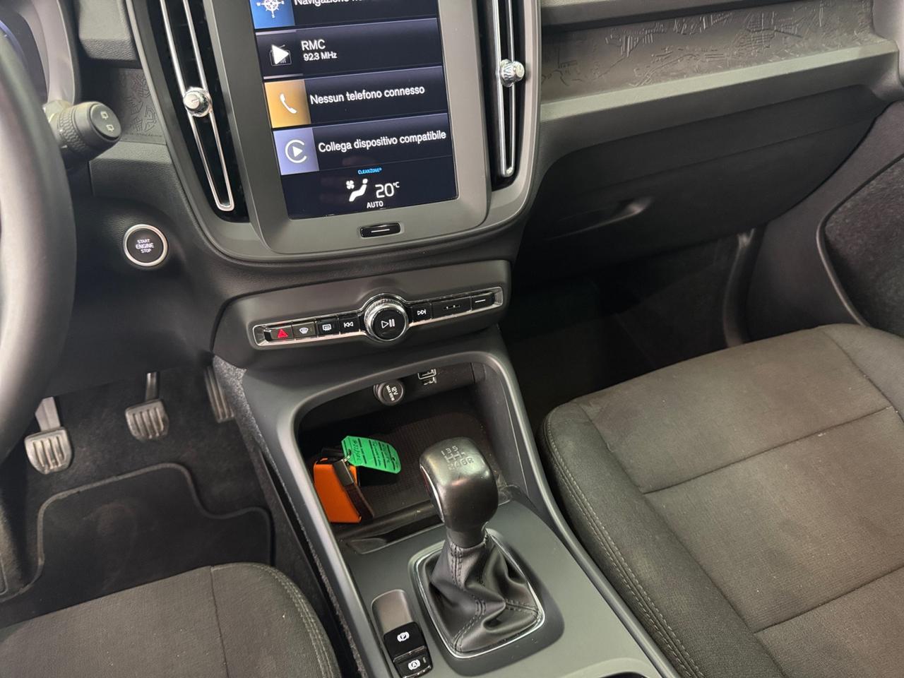 VOLVO XC40 1.5 t2 Momentum