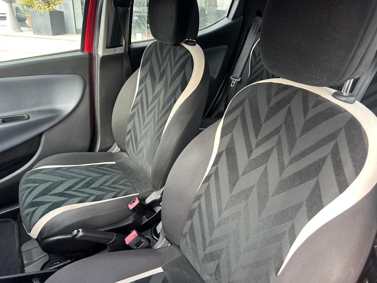 Lancia Ypsilon 1.3 MJT 16V 95 CV 5 porte S&S Gold NEOPATENTATI