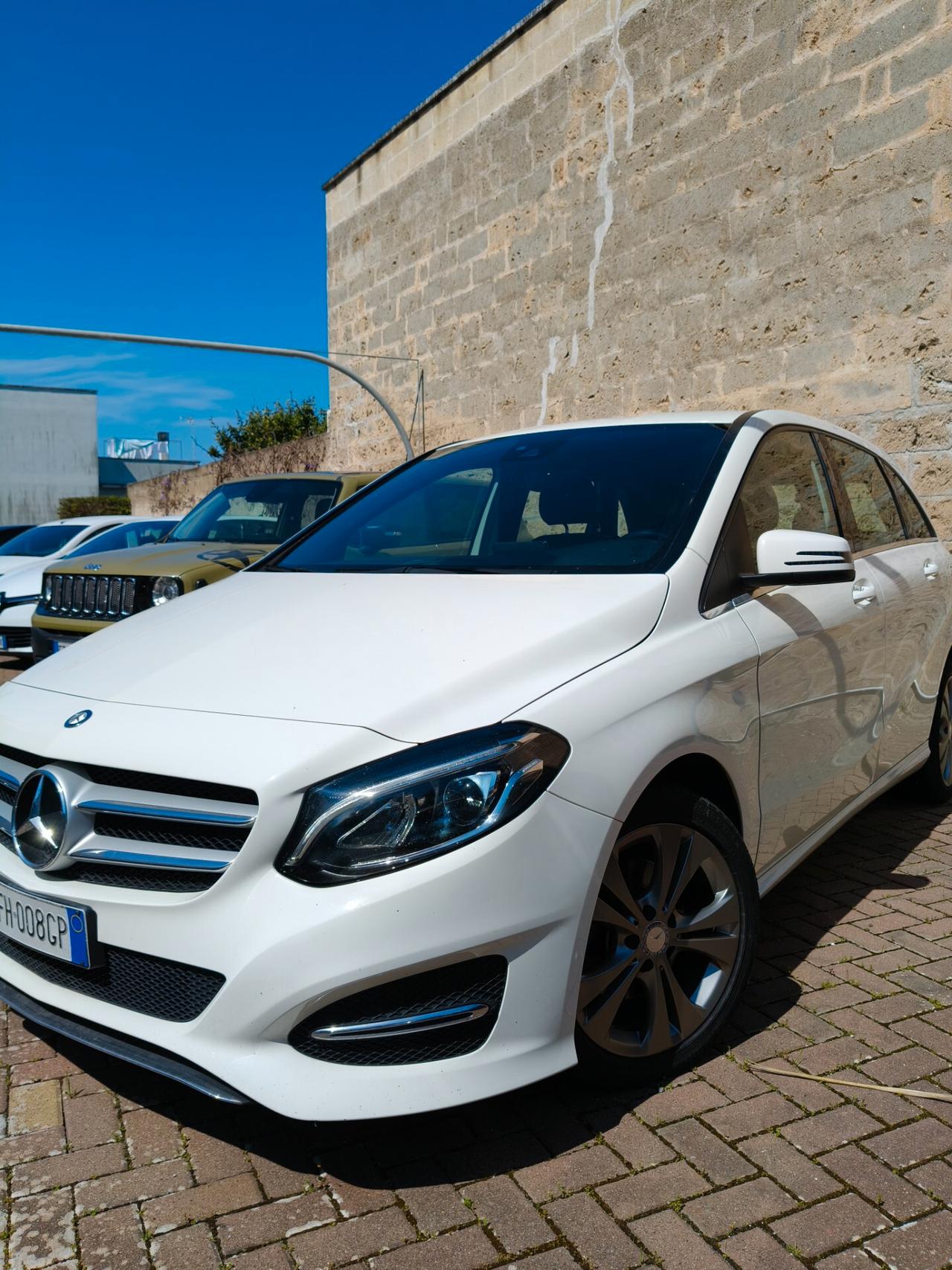 Mercedes-benz B 200 d Automatic 4Matic Executive