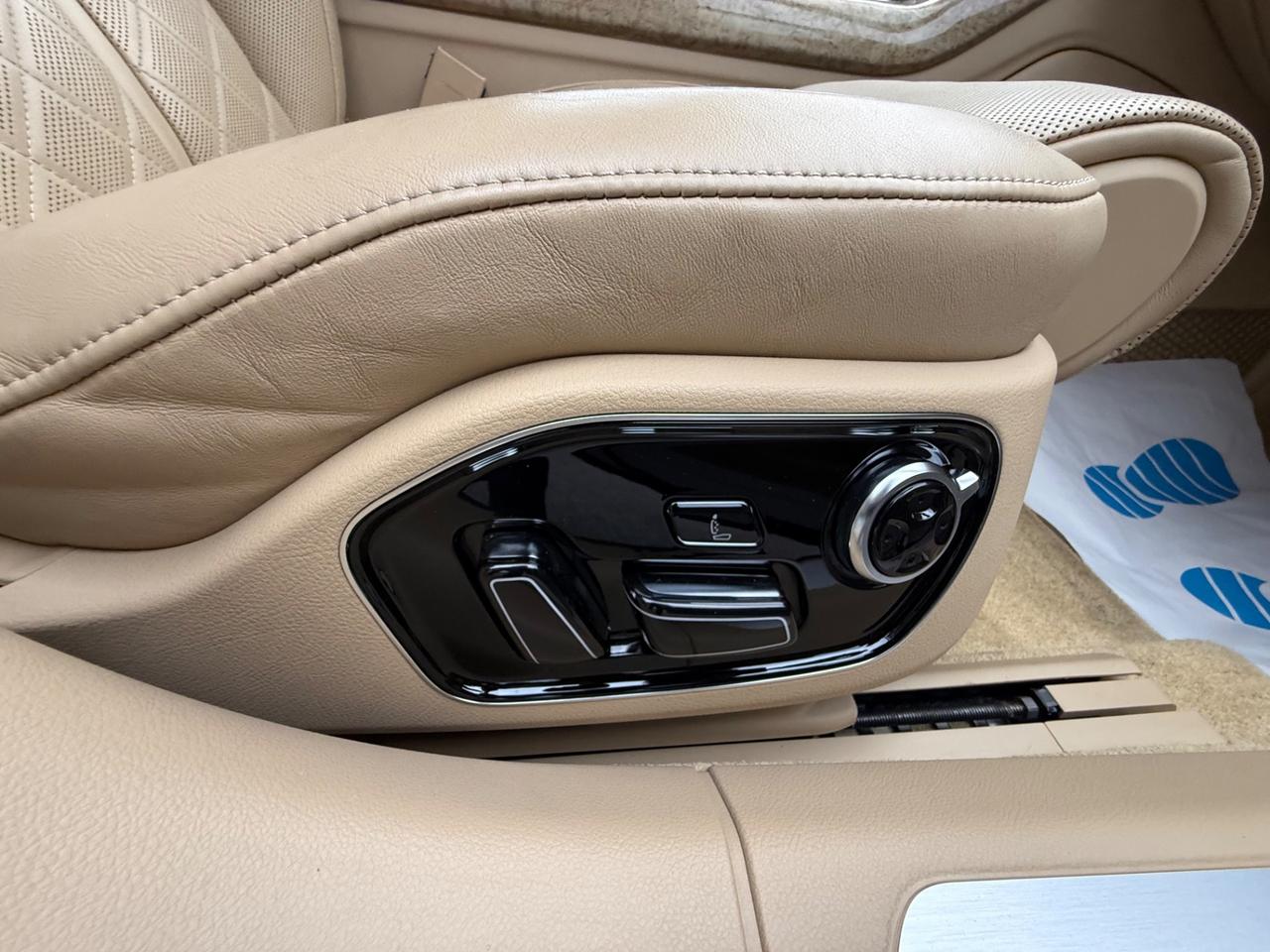 Audi A8 4.2 V8 TDI quattro tiptronic -