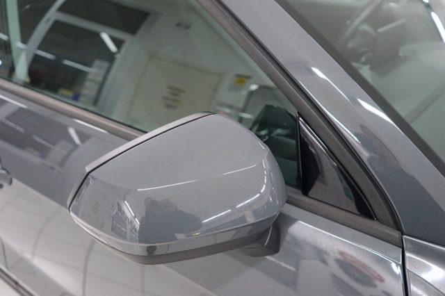 AUDI Q2 30 TDI S tronic Business
