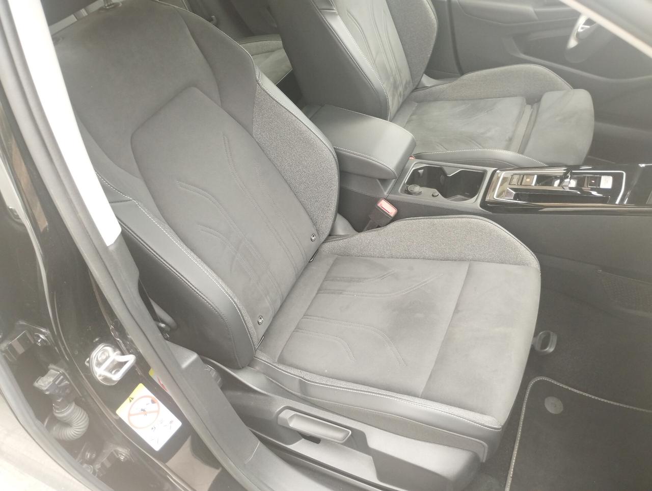 Volkswagen Golf 2.0 TDI 150 CV DSG SCR Style