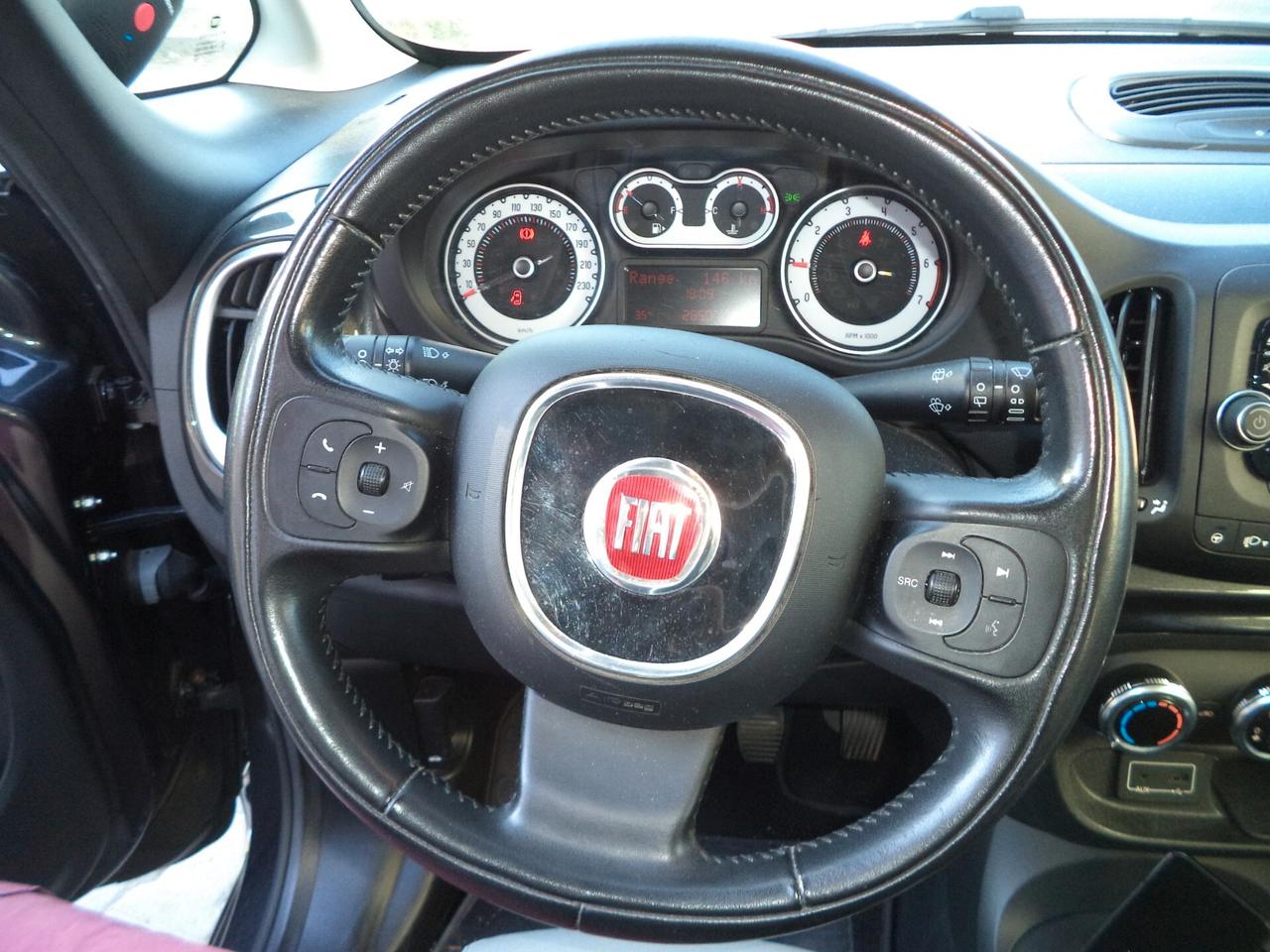 Fiat 500L 1.4 95 CV Pop Star OK NEOPATENTATI VISIBILE SOLO SU APPUNTAMENTO