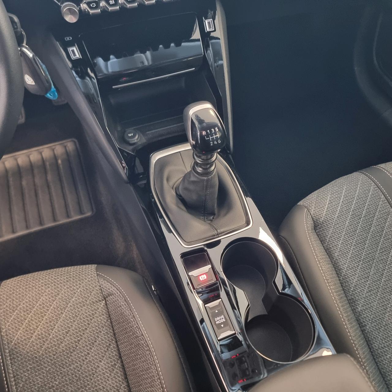 PEUGEOT 208 ALLURE 1.2 100cv Euro 6E