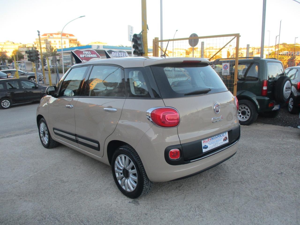 Fiat 500L 1.6 Multijet 105 CV Lounge MOLTO BELLA