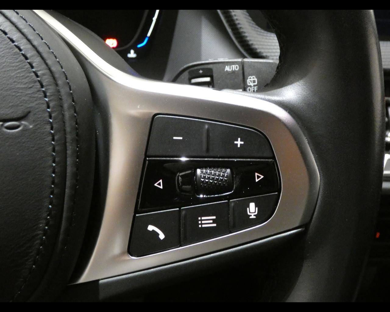 BMW Serie 1 (F40) - 116d 5p. Msport