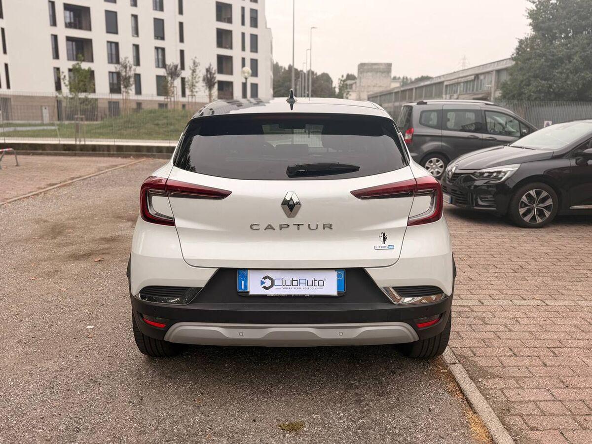 Renault Captur 1.6 E-Tech phev Intens 160cv auto my21