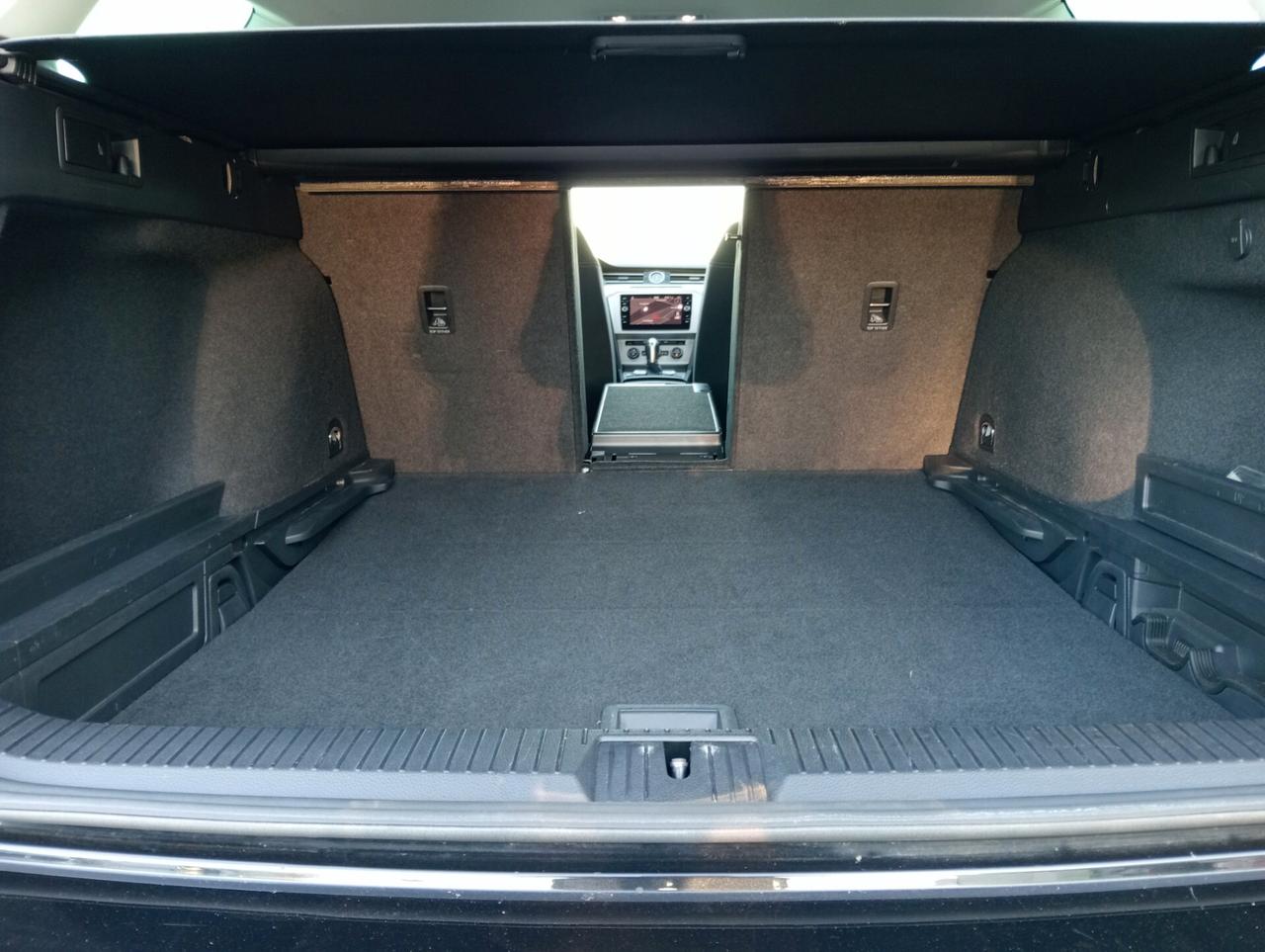 Volkswagen Passat Variant 1.6 TDI 120cv DSG UNIPROPRIETARIO