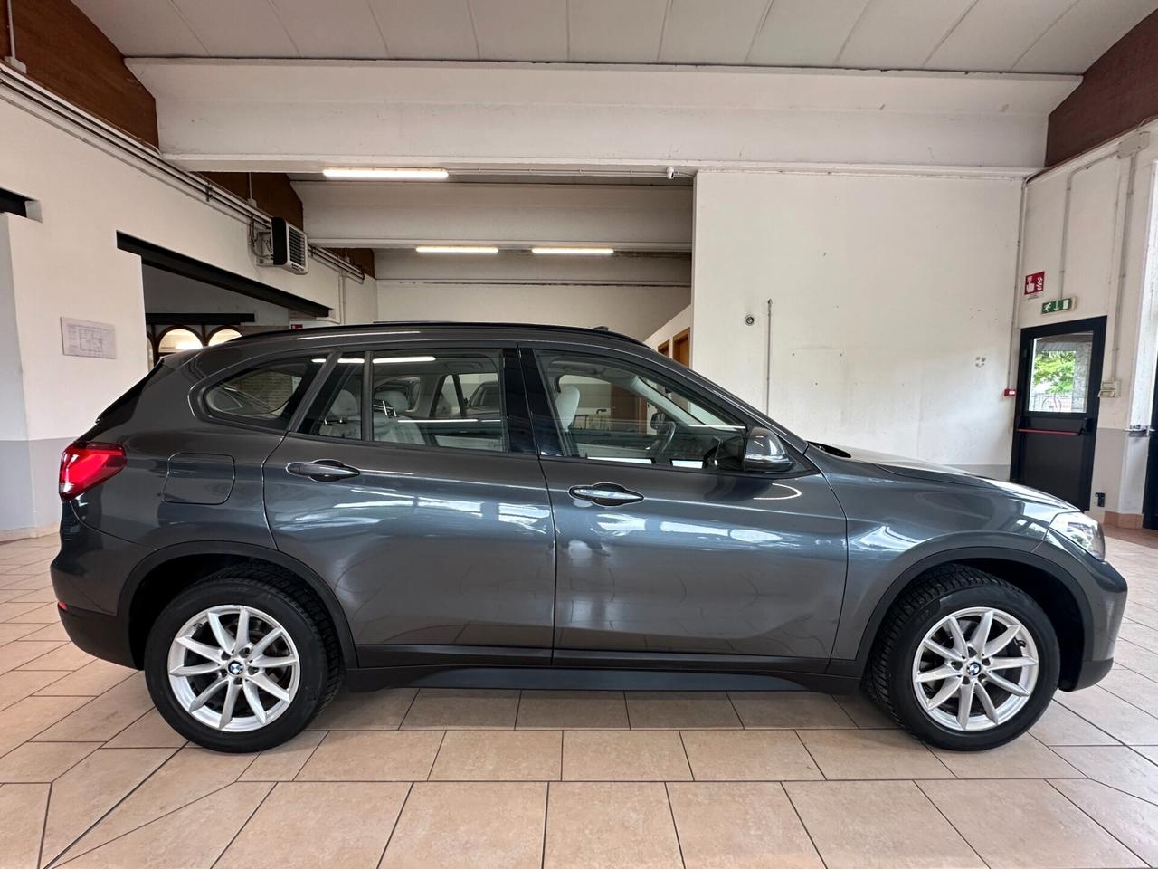 BMW X1 18D ADVANTAGE SDRIVE AUTO *TETTO*LED*PELLE*