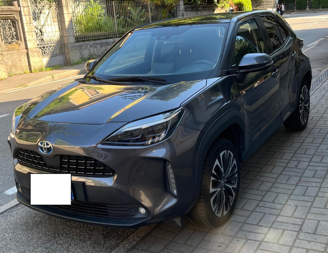 TOYOTA YARIS CROSS 1.5 HYBRID 5 PORTE - GARANZIA TOYOTA
