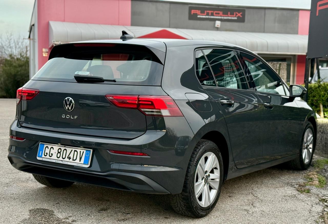 Volkswagen Golf 8 - 2.0 TDI SCR Style 2022 IMPECCABILE