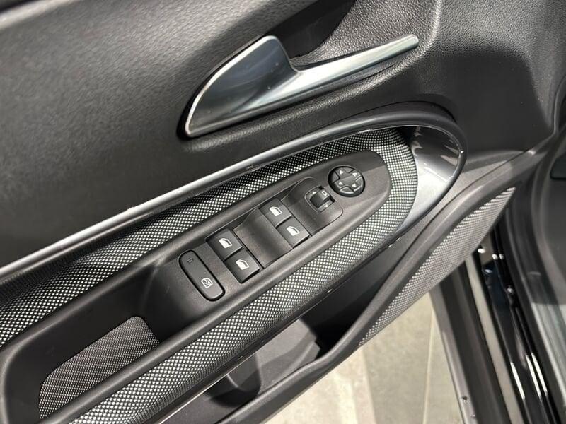 FIAT 600 600 Hybrid 145 CV DCT MHEV Icon