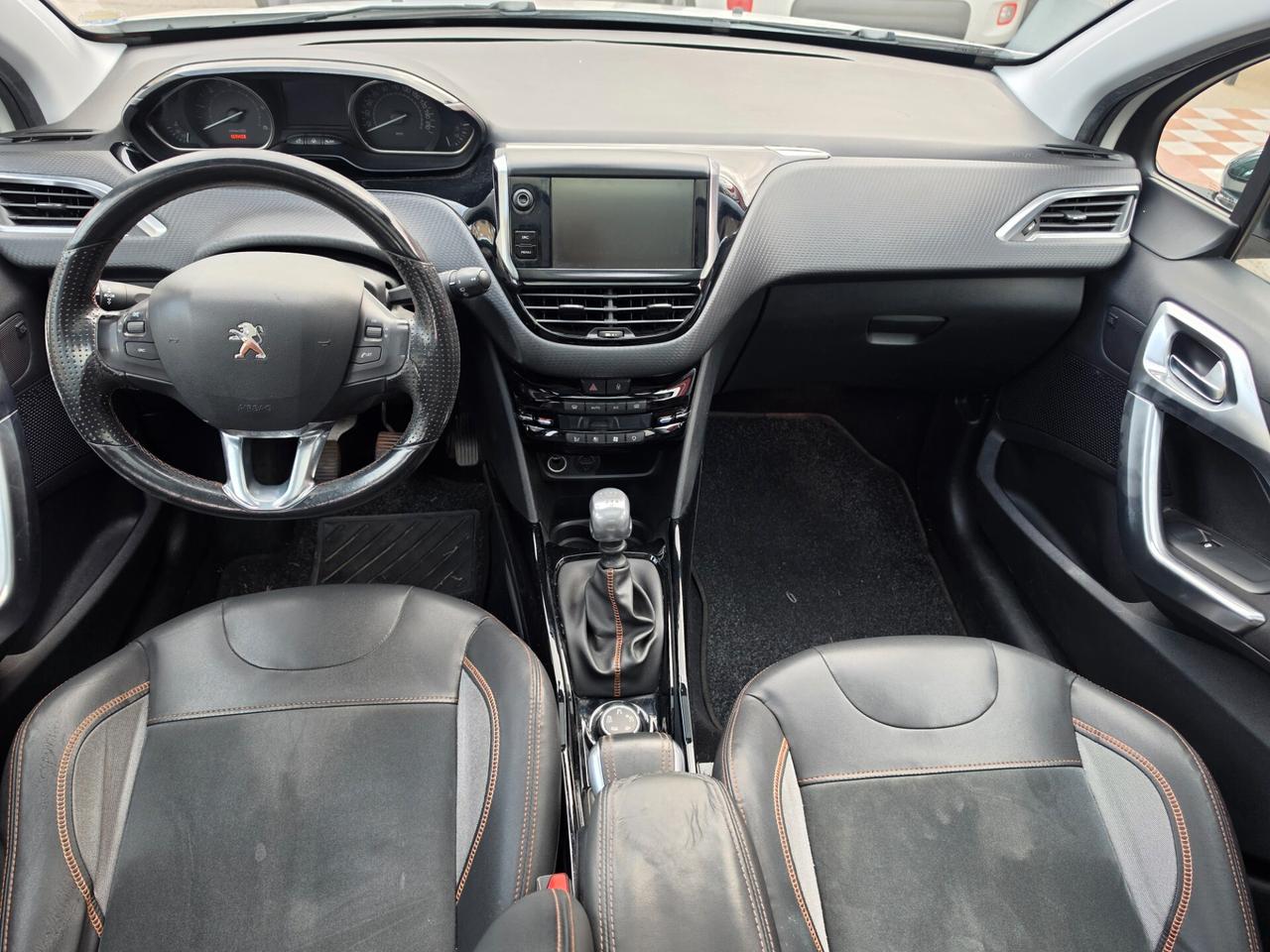 Peugeot 2008 BlueHDi 120 S&S Allure