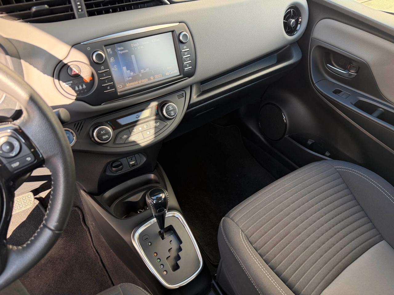 Toyota Yaris 1.5 Hybrid Active NEOPATENTATI