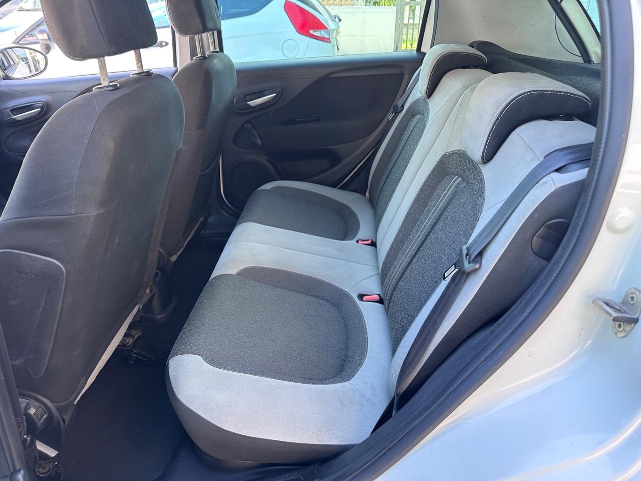 Fiat Punto 1.3 MJT II 75 CV 5 porte lounge