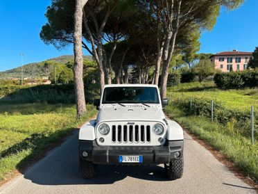 Jeep Wrangler 2.8 CRD DPF Sahara Auto