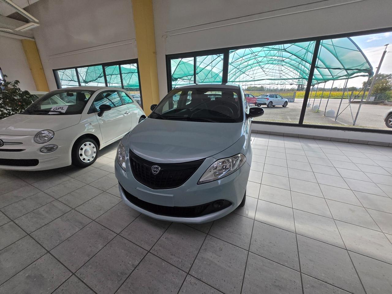 Lancia Ypsilon 1.0 FireFly 5 porte S&S Hybrid